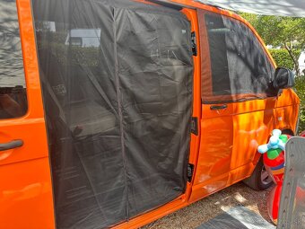 Auto karavan Volkswagen  T5 - 4