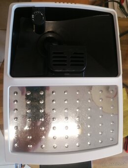 Automatický kávovar DeLonghi  ECAM 23.210 - 4