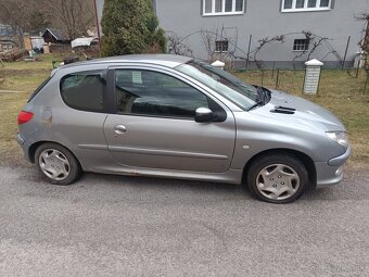 Peugeot 206 - 4