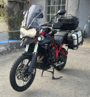 Triumph Tiger 800 XC Limited - 4