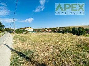 Exkluzívne APEX reality stavebný pozemok 1298m2 v Pastuchove - 4