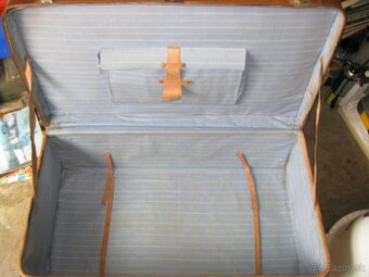 starý kožený kufor - 4