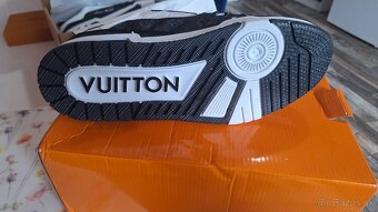 LV Arch Light Sneaker - 4