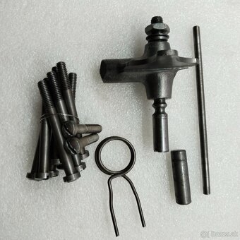 MANET 90 ŠROUBY MOTORU ORIGINÁL - 4