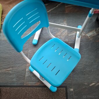 Rastuci písací stolík a stolička - 4