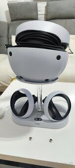PSVR2 nabijaci stojan magnetický - 4