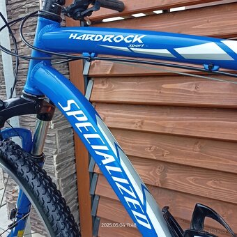 SPECIALIZED HARDROCK - 4