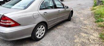 Predám Mercedes c220cdi - 4