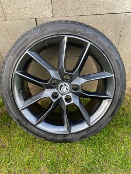 Pneumatiky Hankook 225/40 r18 - 4