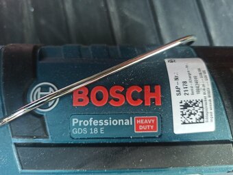 Rázový uťahovač Bosch GDS 18 E Professional - 4