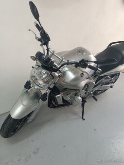 Yamaha FZ6 - 4