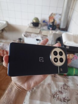Oneplus 13 - 4
