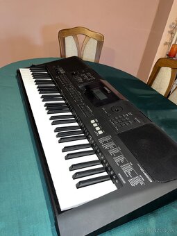 Syntetizátor YAMAHA PSR-E453 - 4