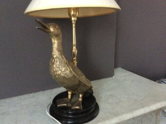 Art deco starožitná mosadzná lampa so soškou kačice r1970 - 4