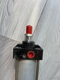 Vzduchový piest - 4