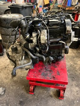 Motor 2,0 tdi CFH - 4