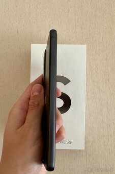 Samsung Galaxy S21 FE 6GB/128GB, TOP STAV, ZARUKA - 4