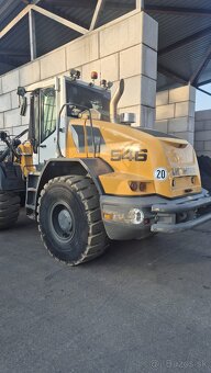 Nakladač LIEBHERR - 4