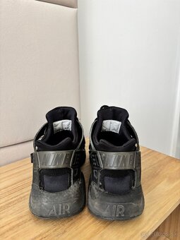 Predám Nike Huarache topánky na donosenie - 4