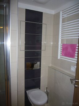 Priestranná garzónka 35 m² s loggiou – Ružinov, ihneď voľná - 4