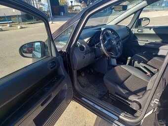 Mitsubishi colt 1.3 - 4