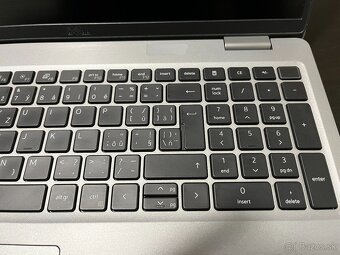 DELL Latitude 5530 - 4