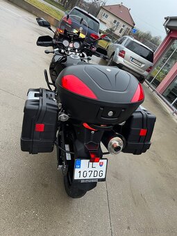Suzuki DL 650 V-Strom - 4
