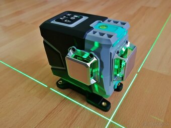 PROFI 3D samonivelačný laser DEKO 12L 360° zelený lúč - 4