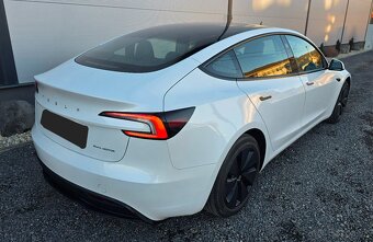 Tesla Model 3 HIGHLAND Long Range Dual Motor - 4