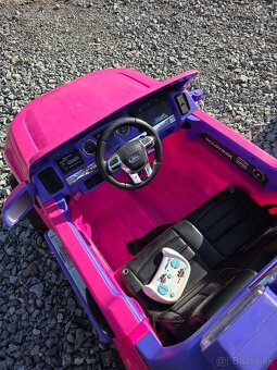 Elektrické autíčko Ford RANGER 4x4 - 4