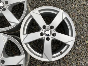 Alu disky Škoda Superb 2, 5x112 R17 - 4