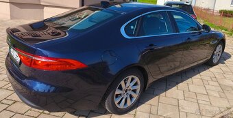 Jaguar XF 2.0 Prestige - 4
