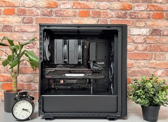 Ryzen 7 7800X3D\64GB\RX 6900XT\SSD\1000W Zdroj - 4