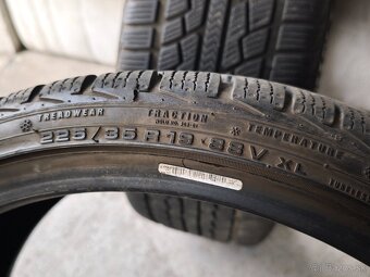 225/35 r19 zimné pneumatiky - 4