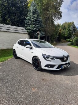 Renault Megane IV 1.2 TCe - 4