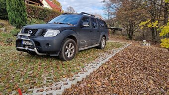 NISSAN NAVARA D40 - 4
