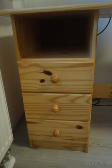 Kancelársky stôl borovica - 4