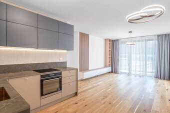 BABONI TRE: Nadštandardný 2-i byt v projekte ZWIRN za cenu „ - 4