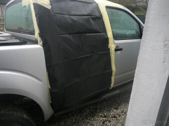 Predam Nissan Navara 2009 - 4