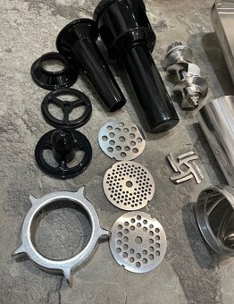 Delimano Pro mlynček na mäso - 4