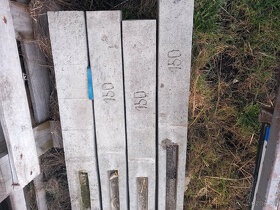 betonové stlpiky na plot - 4
