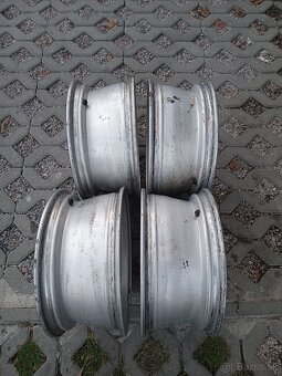 Disky BMW E46 5x120 6.5Jx15h2 - 4