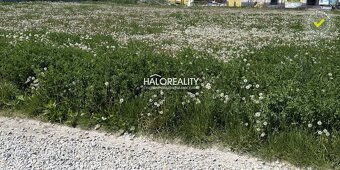 HALO reality - Predaj, pozemok pre rodinný dom 800 m2 Andovc - 4