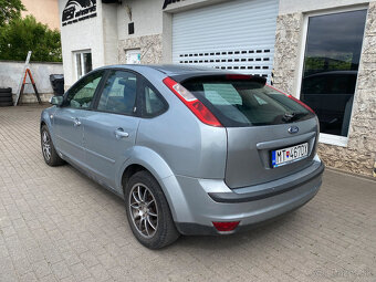 Ford Focus 2.0 Benzin - 4