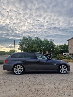Predám BMW e91 320d - 4
