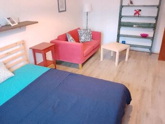 1- IZB byt pri OC TESCO HRON, - 4