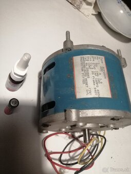 Elektromotor 220v - 4