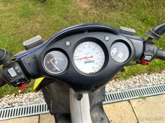 Predám skúter Honda X8RS 2t - 4