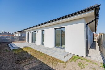 REZERVOVANÉ Zľava na posledný skolaudovaný 5 izbový dom v Ko - 4