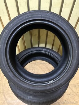 Celoročné pneu 2KS 245/45R19 viem aj prezuť - 4